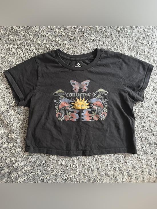 Converse Tops - converse cropped tee shirt with retro skater graphic